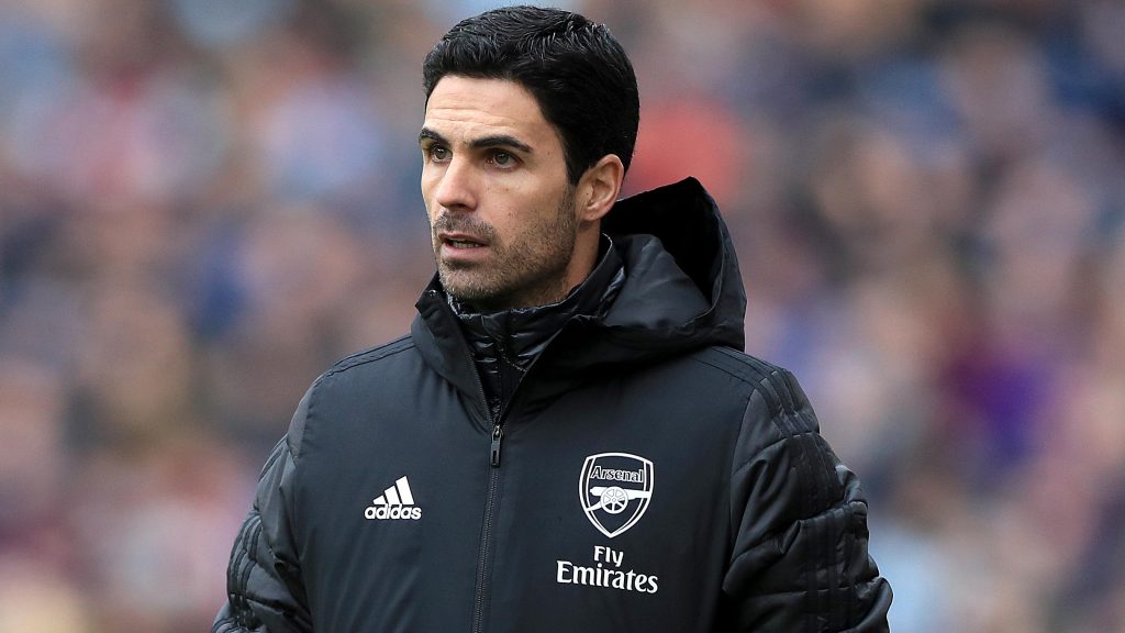 Áo khoác Arsenal, điểm nhấn thời trang ngoài sân cỏ 1 Áo khoác Arsenal, điểm nhấn thời trang ngoài sân cỏ