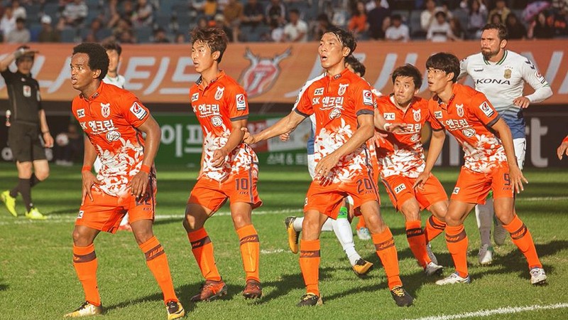 Câu lạc bộ bóng đá Jeju United  là một đội bóng ấn tượng của Hàn Quốc